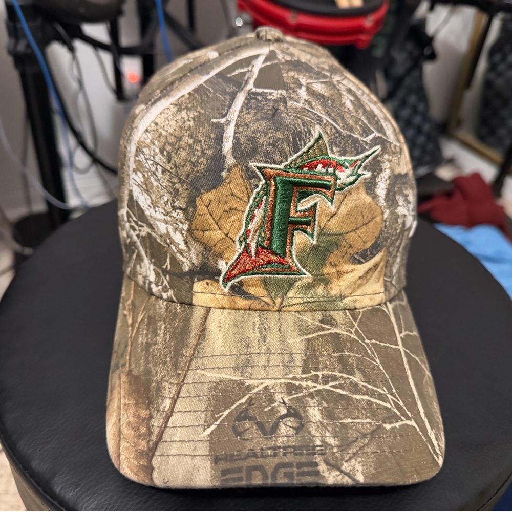 Florida Marlins Camouflage Baseball Cap with embroidered Logo